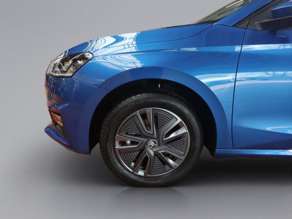 Skoda Fabia Balance 1.0 TSI DSG LED ACC PDC RFK