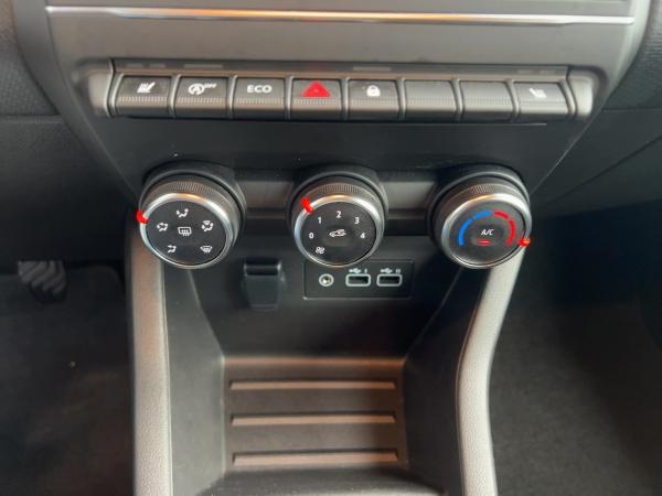 Renault Clio 1.0 TCe 90 Equilibre - SOFORT VERFÜGBAR - OHNE EINMALIGE KOSTEN