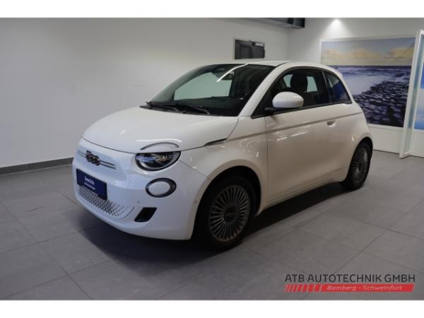 Fiat 500e 42kWh Komfortpaket 97,1 % SOH Apple CarPlay