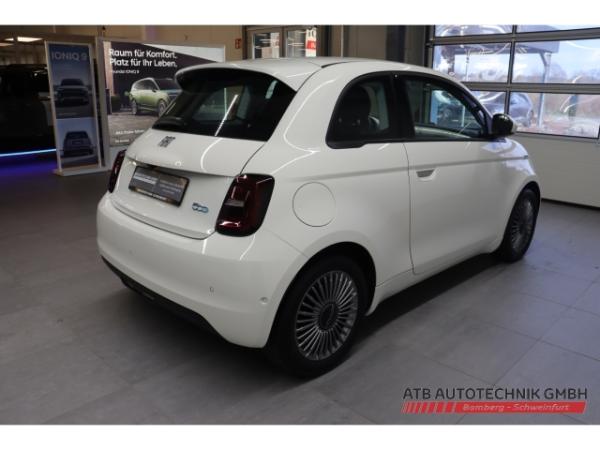 Fiat 500e 42kWh Komfortpaket 97,1 % SOH Apple CarPlay
