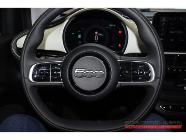 Fiat 500e 42kWh Komfortpaket 97,1 % SOH Apple CarPlay