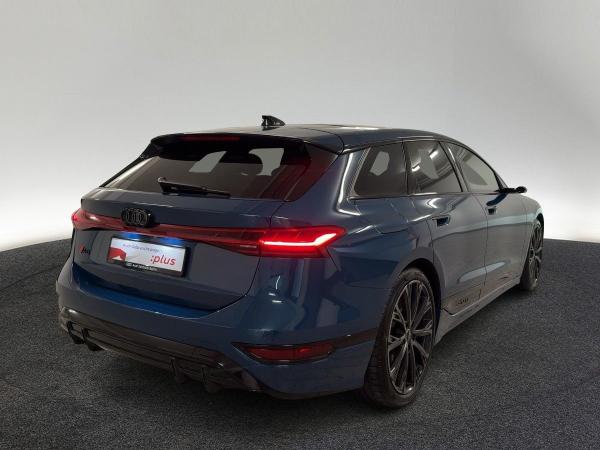 Audi A6 e-tron A6 Avant e-tron edition one blue performance HUD