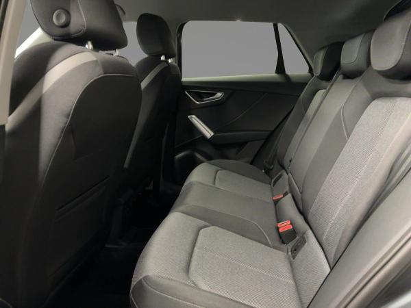 Audi Q2 Advanced 35 TDI S tr. AHK MATRIX NAVI RFK