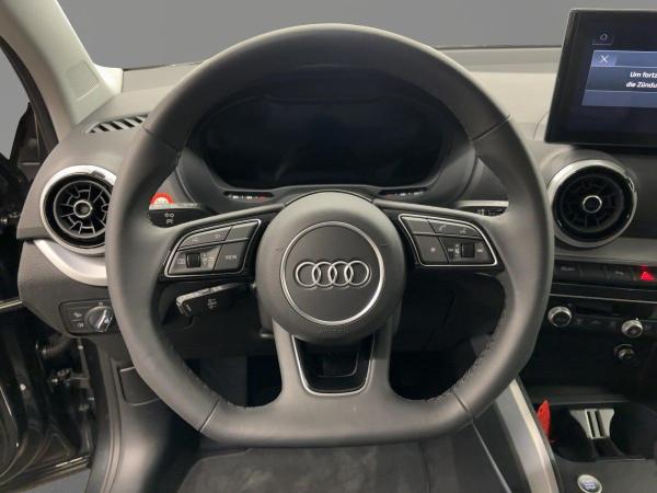 Audi Q2 Advanced 35 TDI S tr. AHK MATRIX NAVI RFK