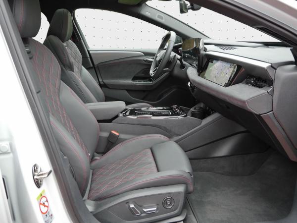 Audi S6 e-tron S6 Sportback e-tron qu. S line AHK*Air*Pano*HuD Audi S6 e-tron S6 Sportback e-tron qu. S line AHK*Air*Pano*HuD