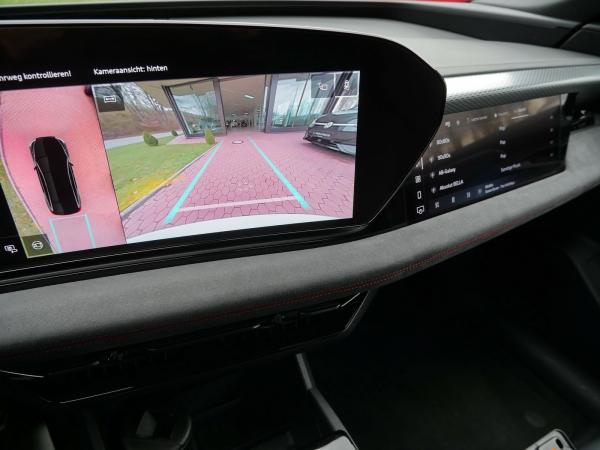 Audi S6 e-tron S6 Sportback e-tron qu. S line AHK*Air*Pano*HuD Audi S6 e-tron S6 Sportback e-tron qu. S line AHK*Air*Pano*HuD