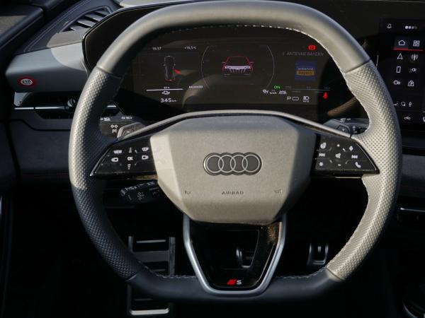 Audi Q6 e-tron Q6 SUV e-tron quattro S line Air*Matrix*B&O*HuD Audi Q6 e-tron Q6 SUV e-tron quattro S line Air*Matrix*B&O*HuD