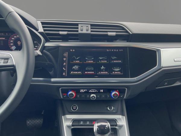 Audi Q3 35 TDI advanced S tronic AHK Kamera Navi LED
