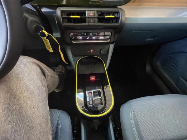 Fiat Grande Panda 1.2 Hybrid eDCT La Prima