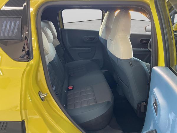 Fiat Grande Panda 1.2 Hybrid eDCT La Prima