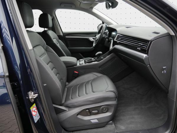 Volkswagen Touareg 3.0 TDI AHK*LED*Luftfederung*ACC*LEDER*