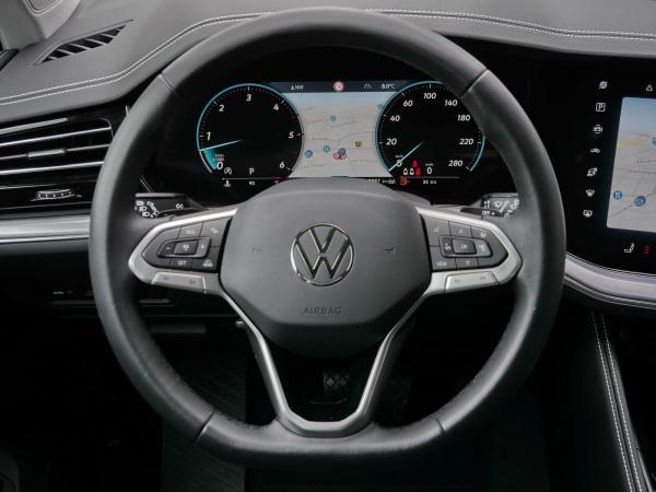Volkswagen Touareg 3.0 TDI AHK*LED*Luftfederung*ACC*LEDER*