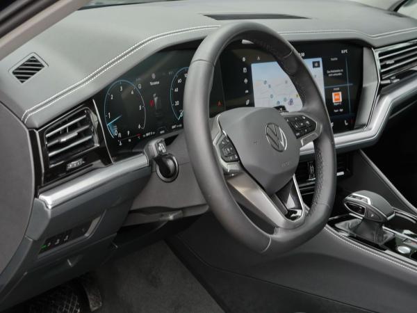 Volkswagen Touareg 3.0 TDI AHK*LED*Luftfederung*ACC*LEDER*