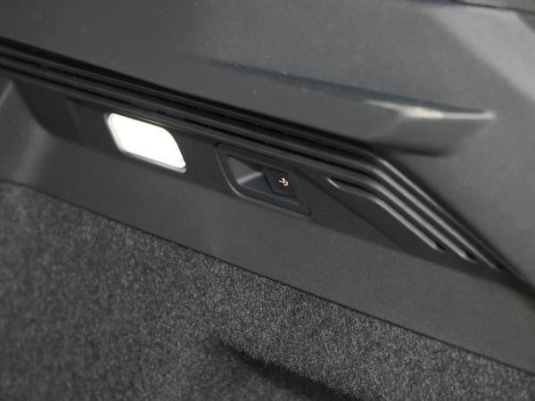 Volkswagen ID.4 ENERGY +MAX:545KM+AHK+WÄRMEPUMPE+