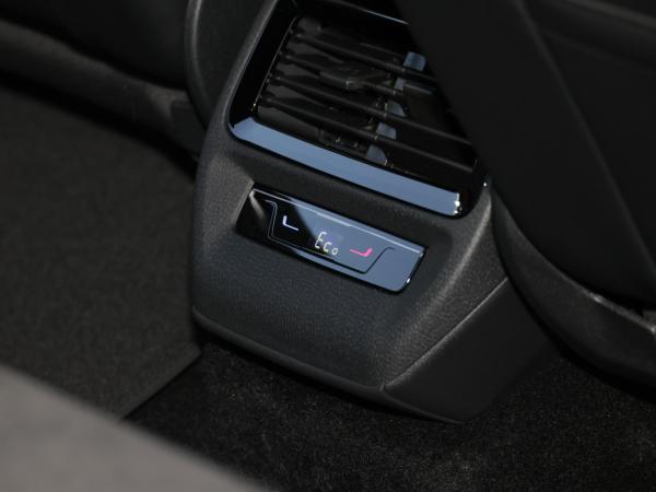 Volkswagen ID.4 ENERGY +MAX:545KM+AHK+WÄRMEPUMPE+