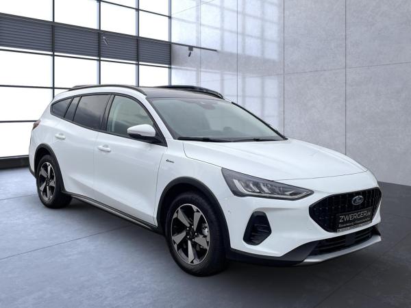 Ford Focus Turnier Active X Pano iACC Navi Kamera LED P