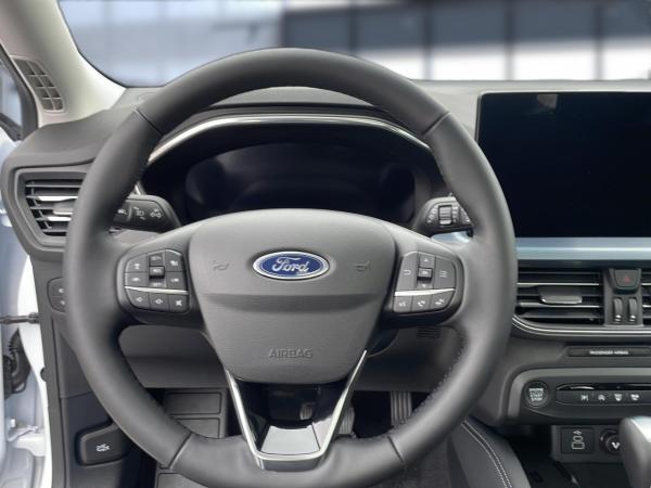 Ford Focus Turnier Active X Pano iACC Navi Kamera LED P