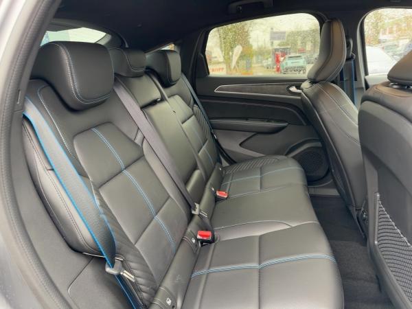 Renault Arkana Esprit Alpine E-Tech Full Hybrid 145 *Bose *City-P. inkl. 1 Wartung