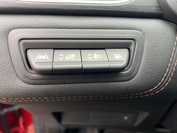 Renault Captur 1.6 E-TECH 160 INITIALE PA