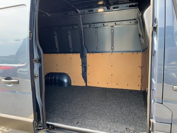 Nissan Interstar dCi 180 DPF L2H2 3,5t Tekna Automatik