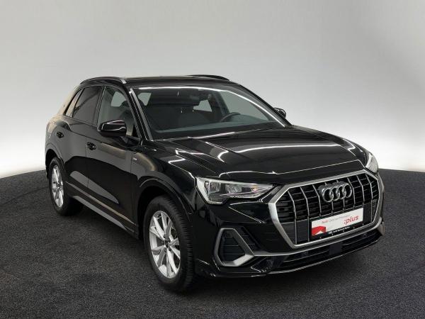 Audi Q3 S line 35 TDI S tr. LED RFK NAVI VIRTUAL