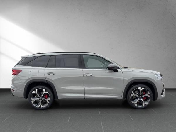 Skoda Kodiaq II 2.0 TSI DSG 4x4 RS mit AHZV Neu eingetroffen