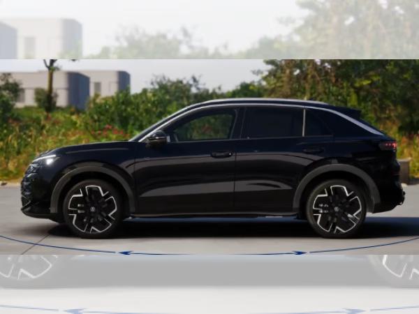 Volkswagen T-Roc R-Line 1.5 eTSI 150 PS DSG *MATRIX*AHK*PANO*KEYLESS*NAV*AREA VIEW*49.150€*