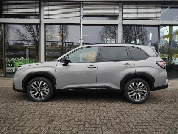 Subaru Forester 2.0ie e-BOXER Platinum NAVI WiFi TOUCH