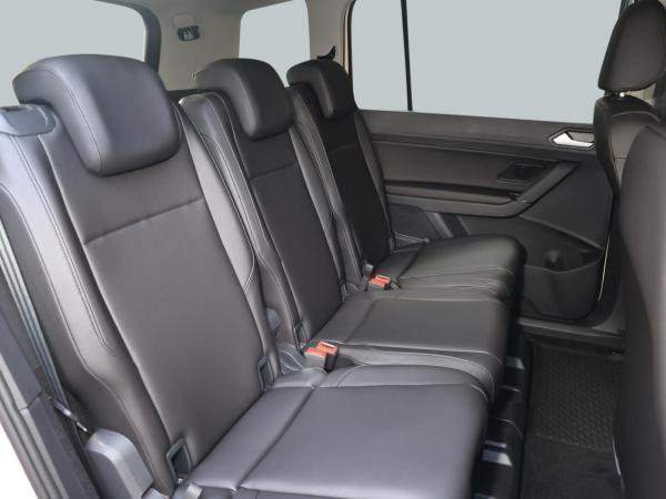 Volkswagen Touran 2.0TDI +TAXI+7-SITZER+4SEASON+3,99