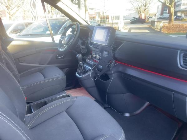 Renault Trafic Doppelk Komfort L2H1 3,0t Blue dCi 170EDC