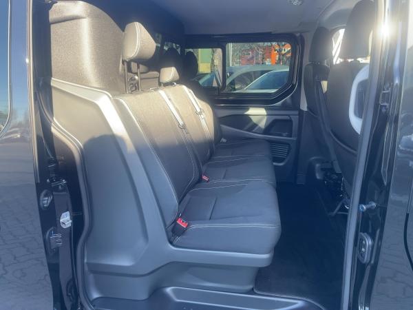 Renault Trafic Doppelk Komfort L2H1 3,0t Blue dCi 170EDC