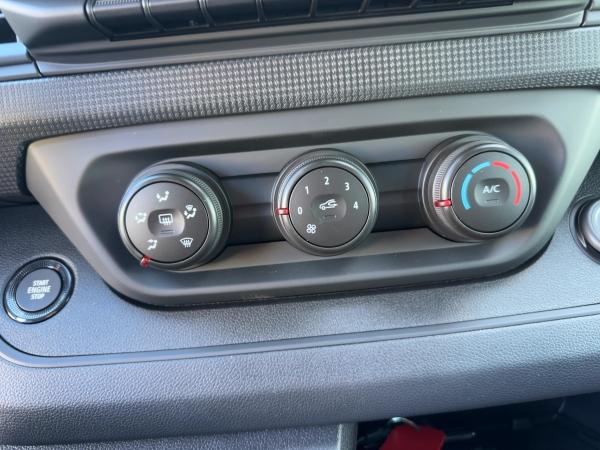 Renault Trafic Doppelkabine Komfort L2H1 3,0t Blue dCi 130