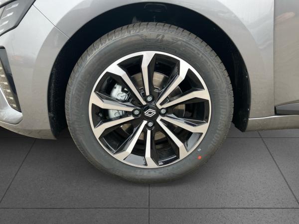 Renault Clio Techno 145 ACC/Kamera/Navi