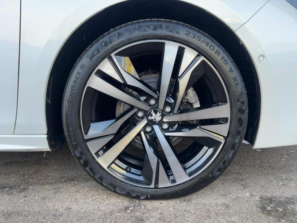 Peugeot 508 1.5 BlueHDi 130 SW GT SHZ Rückfahrkamera PDC Peugeot 508 1.5 BlueHDi 130 SW GT SHZ Rückfahrkamera PDC