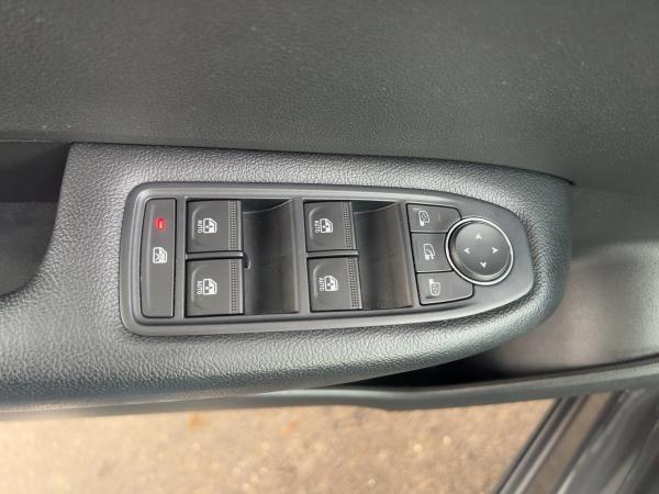 Renault Arkana 1.3 TCe 140 Mild-Hybrid Equilibre SOFORT VERFÜGBAR