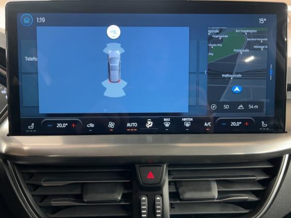 Ford Focus TITANIUM EcoBoost 125 Ford Focus TITANIUM EcoBoost 125