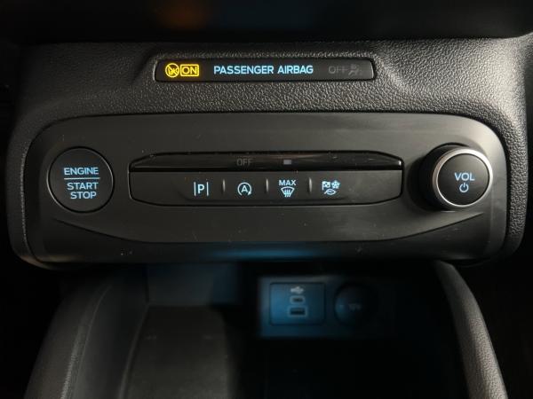 Ford Focus TITANIUM EcoBoost 125 Ford Focus TITANIUM EcoBoost 125