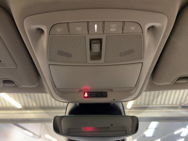 Renault Koleos INITIALE PARIS BLUE dCi 185 4WD X-tronic