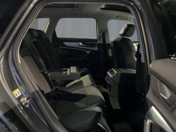 Audi A6 Avant 55 TFSI e quattro sport AHK Panorama