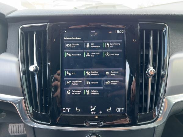 Volvo V90 D4 Momentum SHZ PDC LED LEDER