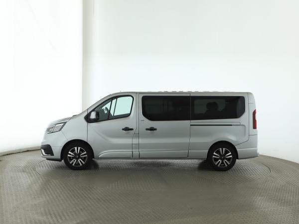 Renault Trafic 2.0 BLUE dCi 170 L2H1 Grand SpaceClass 2.