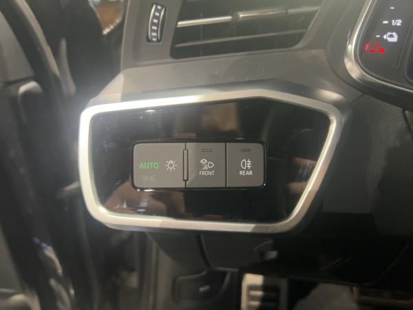 Audi A6 Avant 55 TFSI e quattro sport AHK Panorama