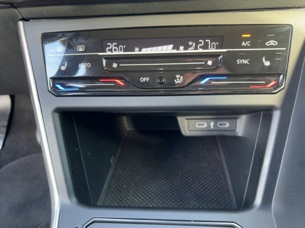 Volkswagen Taigo 1.0 TSI Life LED Sitzhzg Navi Allwetter