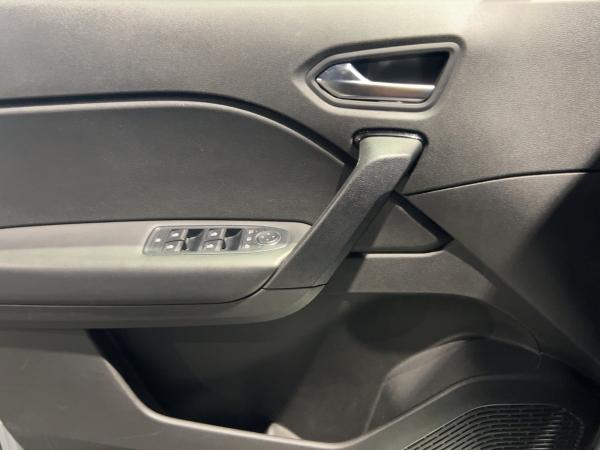 Renault Captur TCe 140 Experience Klima Navi Allwetter