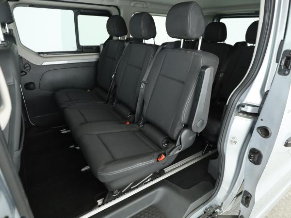 Renault Trafic 2.0 BLUE dCi 170 L2H1 Grand SpaceClass 2.