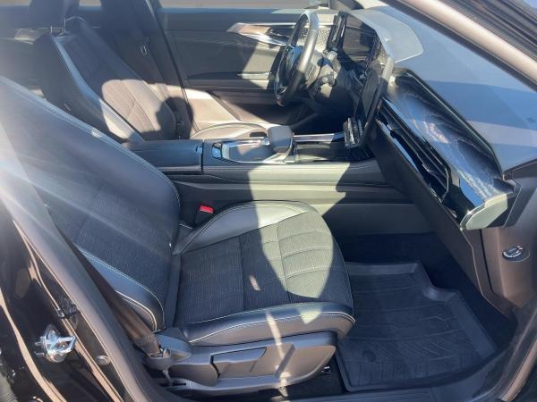 Renault Austral 1.2 Iconic 200 Full Hybrid Allradlenkung