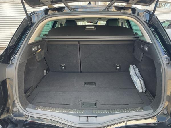 Renault Megane Grandtour Intens 1.3 TCe 140