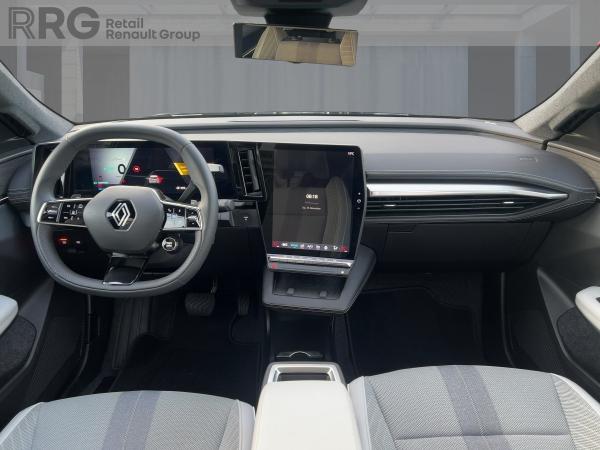 Renault Scenic E-Tech 220HP Iconic Long Range