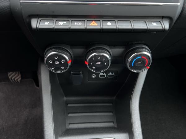 Renault Clio 1.0 TCE 90 EQUILIBRE