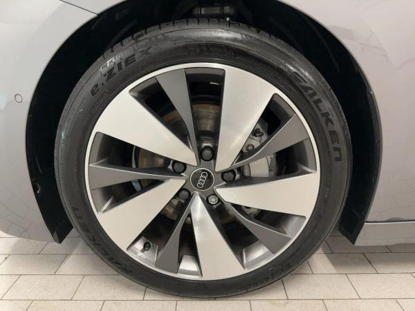 Audi A6 e-tron A6 Avant e-tron performance NAVI PDC VIRTUAL LED